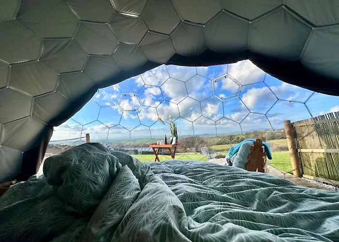 אוהל מפואר Deerstone Glamping -malham Cove Dome