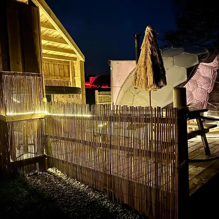 Deerstone Glamping -malham Cove Dome Earby